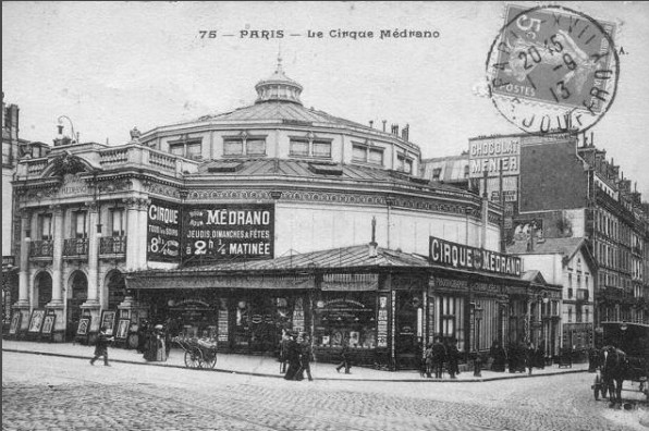 Le cirque Medrano à Paris
